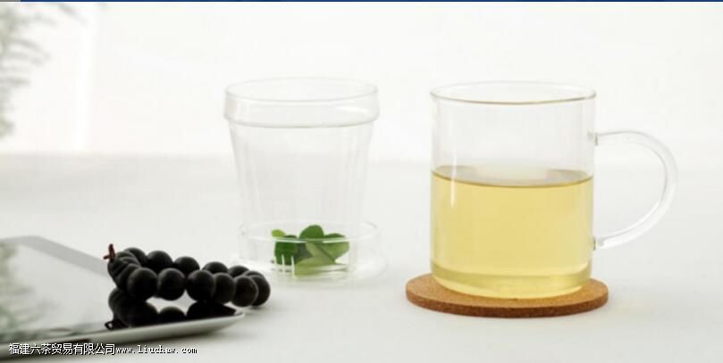 不适合冲泡乌龙茶的茶具 不适合冲泡乌龙茶的茶具