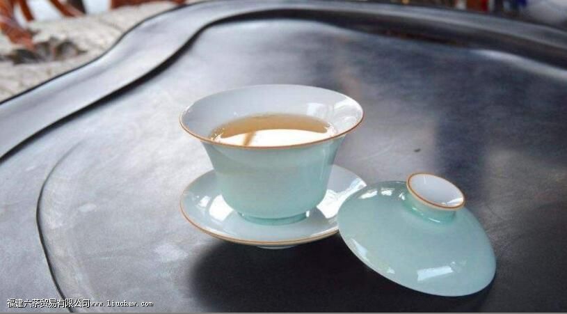 ����������մɵ��ĸ���