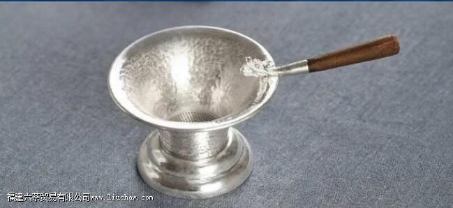 �����ô��ϴ