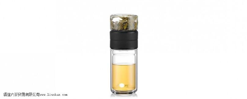 茶水分离杯的正确使用方法 茶水分离杯的正确使用方法