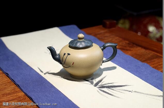 段泥壶容易养花?来看正确的段泥壶养壶方法! 段泥壶容易养花?来看正确的段泥壶养壶方法!