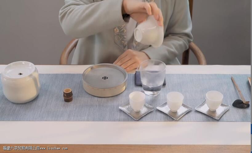 ����ı���Ϊʲô������ˮ