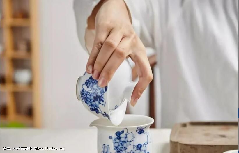 ����ĸ��ӱ�����˿�Ϸ���