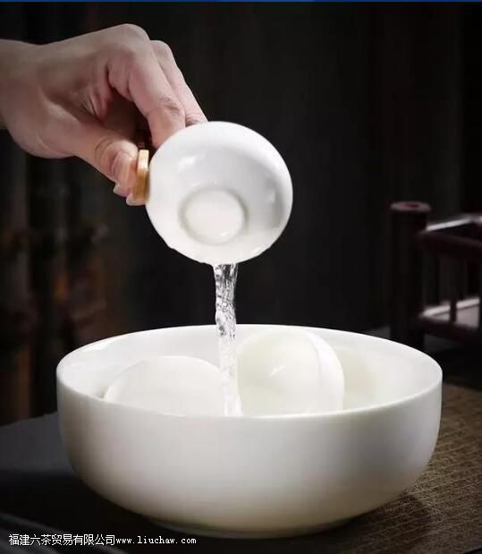 功夫茶凭什么吸引人?功夫二字有什么深意 功夫茶凭什么吸引人?功夫二字有什么深意