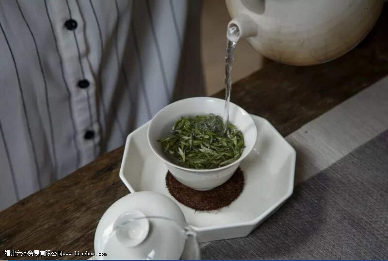 喝完茶怎么收拾茶具 喝完茶怎么收拾茶具