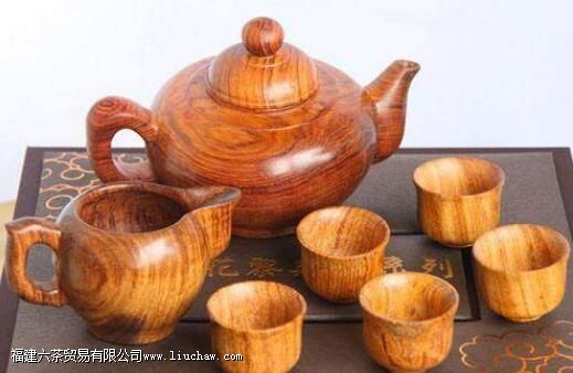 ��ľ���Ӧ����α�������������Щ���ֱ���