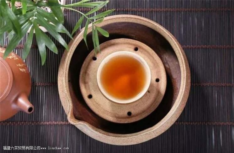 吉州窑始烧何年代? 吉州窑始烧何年代?