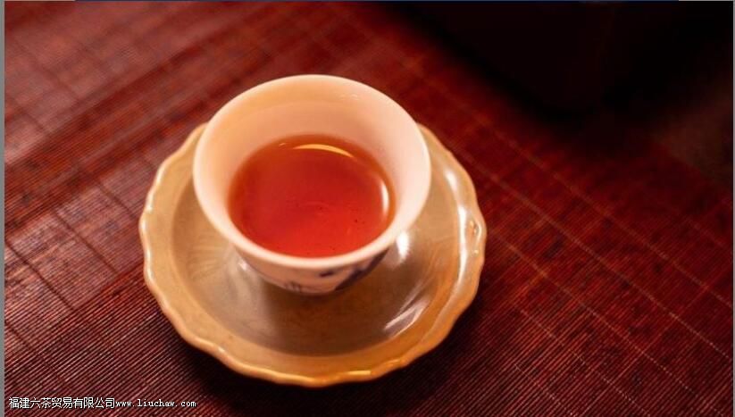 �ݲ蹤������Щ