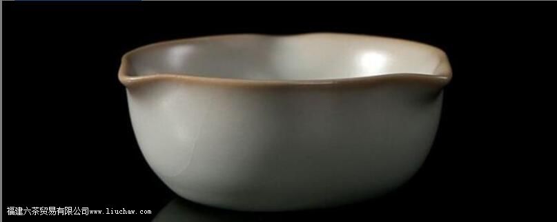 汝窑开片茶具怎么养 汝窑开片茶具怎么养