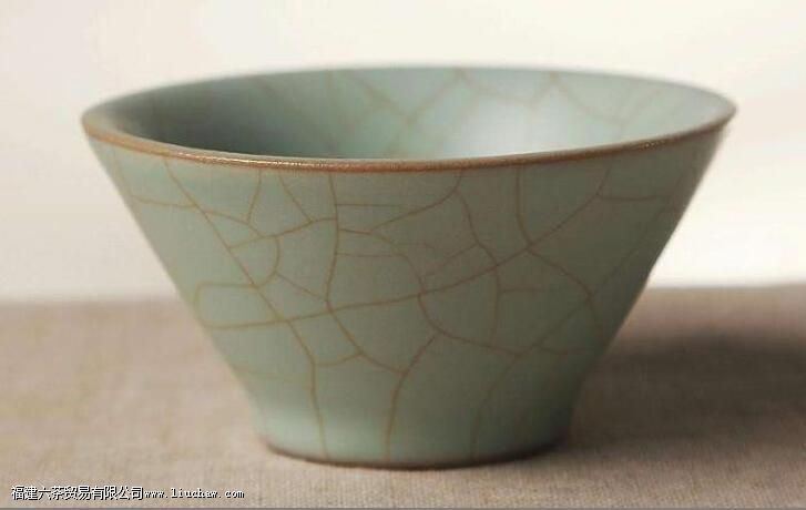 汝窑开片茶具怎么养 汝窑开片茶具怎么养