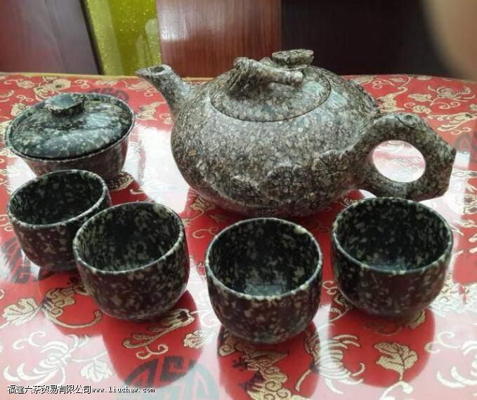 ʯ��ߺ�������ʲô�ص�ͺô�����ô��