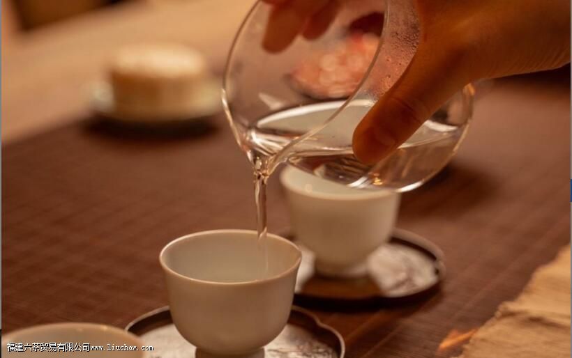 温盅是什么意思 温盅是什么意思