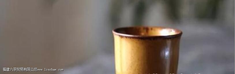 闻香杯的正确使用方法 闻香杯的正确使用方法