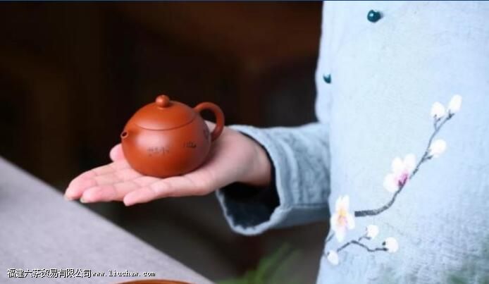 ��ɰ����Ʒ�û���СƷ�ã�