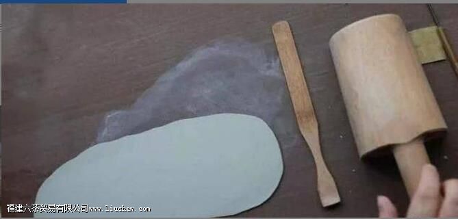 ��ɰ����Խ��Խ����