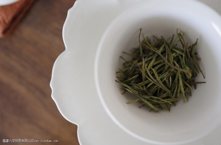 �Ȳ裬��ƽ���������һ���Ҹ���ζ��