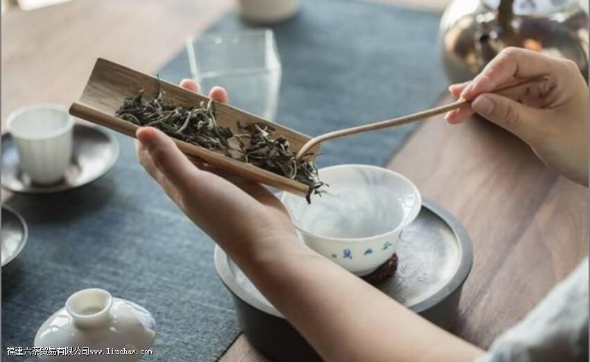 �����ţ������ţ����ײ����ĵ�����