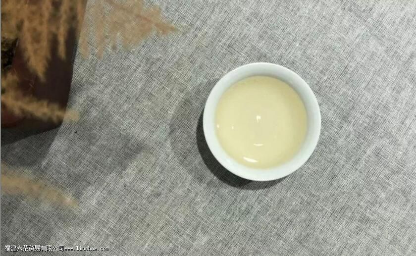 �����ţ������ţ����ײ����ĵ�����