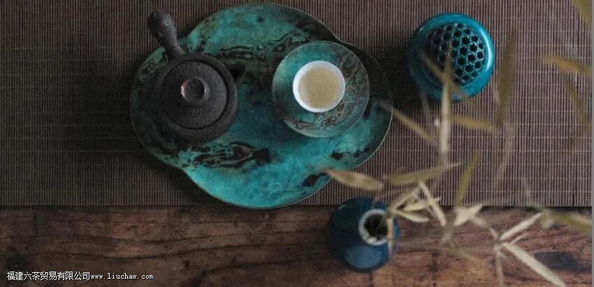 ��������������ʽ�У��������ܸ�����