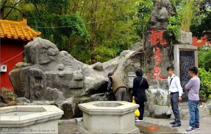 �ҹ�5����Ȫ������������ͻȪ��������Щ��Ȫ��