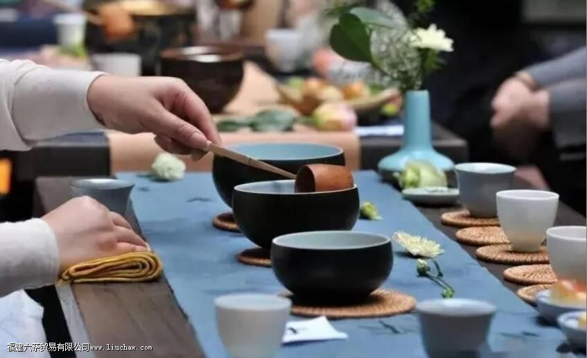 形容饮茶的唯美句子 形容饮茶的唯美句子