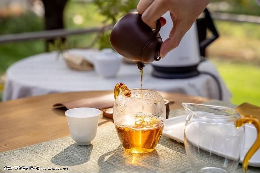 ��һ�ַ��ţ������Բ�Ϊ��