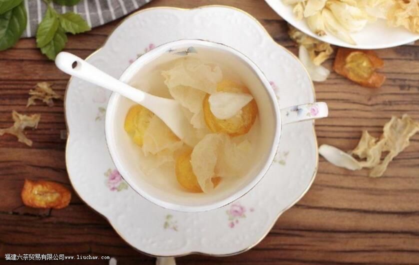 百合茶的功效与作用点 百合茶的功效与作用点