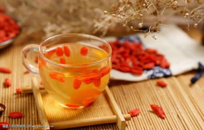 ��������ֱ���ݻ���ϴ�ɾ�