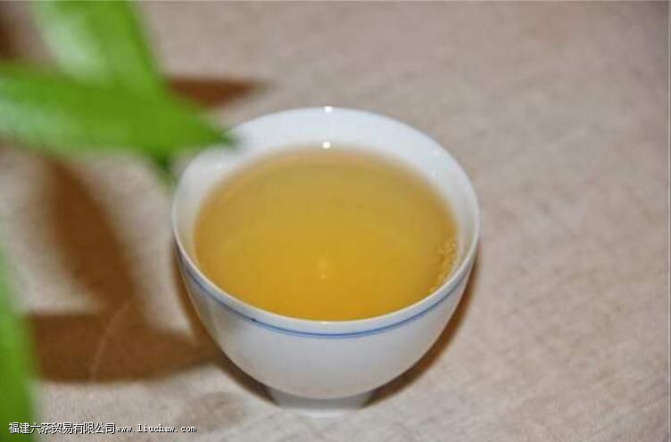 减少妇科疾病,喝这些花茶 减少妇科疾病,喝这些花茶