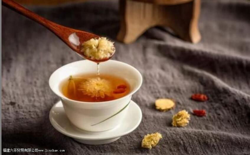 �ջ����ݾ��˱��̻��ܺ���