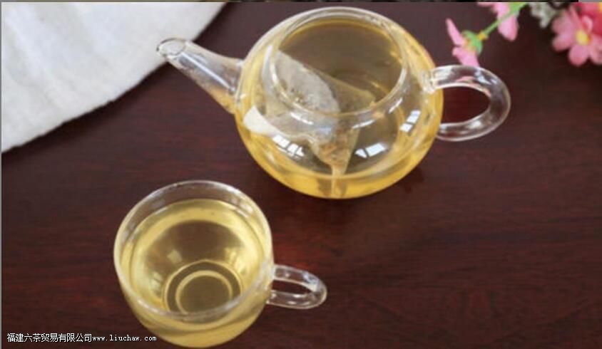 �ѹ�Ӣ�Ϳඡ��һ����ˮ����ʲô��