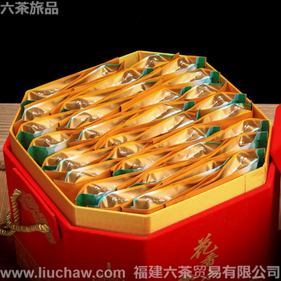 ��ɽС�� ��ɫ�˽�Ͱ