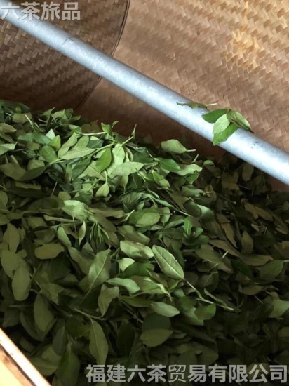 ������ �²����� һ��2��200Ԫ