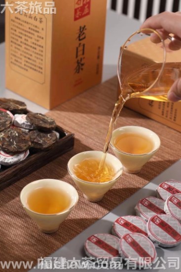 ��ѹ�ϰײ�  ��װ һ��һ��140Ԫ