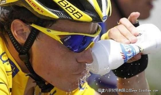 ��������β��ܺ����Ĳ�ˮ�ο�