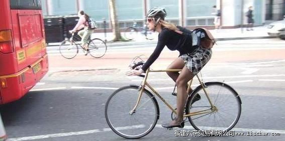 ��·���г�������λ����ͼʾ