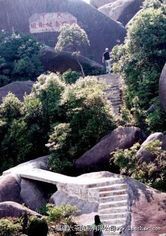 ������ɽ����ʥ������ͨ��