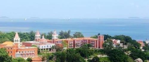 �������е����ϻ�԰����Ѱ��һ�������������ι���