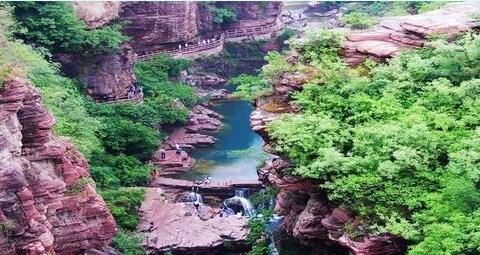 �������б���С��կ��̨ɽ���ι��������������