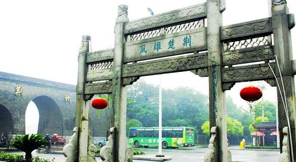 �������о������ι��Ծ��ݾ���