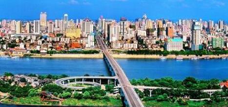 �������г������ǳ�ɳ���ι����������ο�