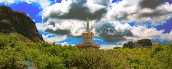 ���ɹ��������ǳ�����ι��Բ��ɴ�����������ɫ