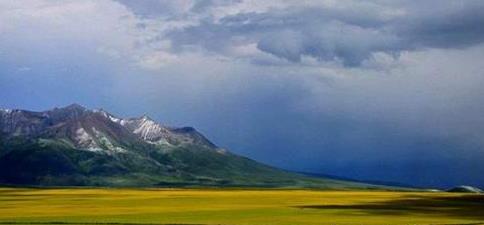 �ຣ���и�ԭʥ���ຣ�����ι����ܱ߾���ο����ι���