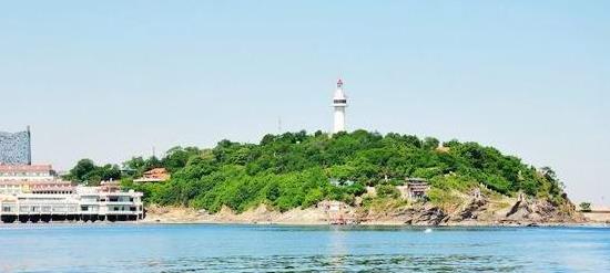 ɽ������ɽ���ɾ���̨֮��������ο�