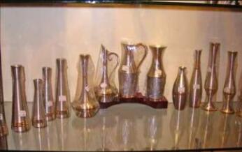 �е�����