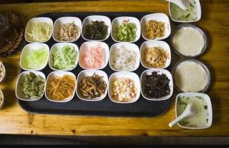 ����˿����