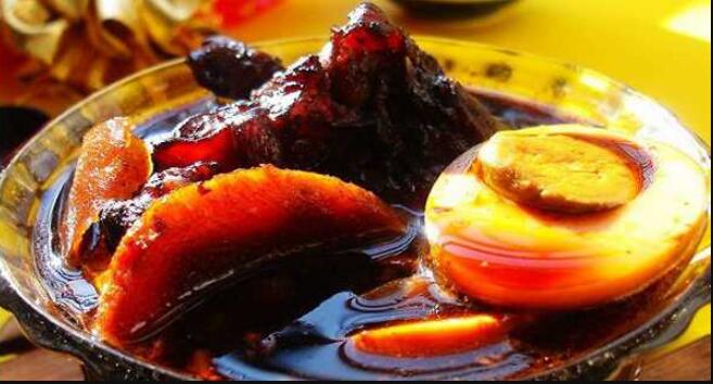 ���պ���