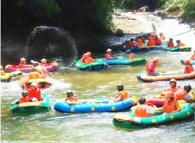 ��Զ�ʼ�ɽ���ʼ�ɽƯ����ǧ��Ϫɭ�ֹ�԰��