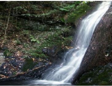 夏霖九天银瀑风景区