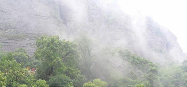 ���߶��ҷ羰��